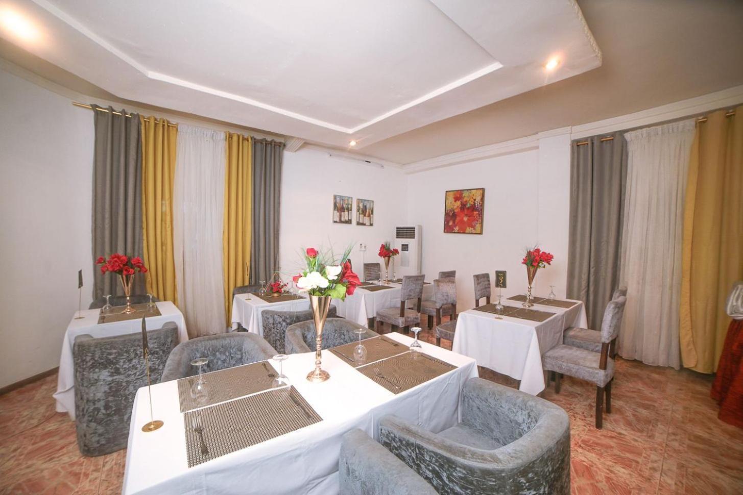 Les Residences De La Providence - Appart Hotel Yaoundé Exteriér fotografie